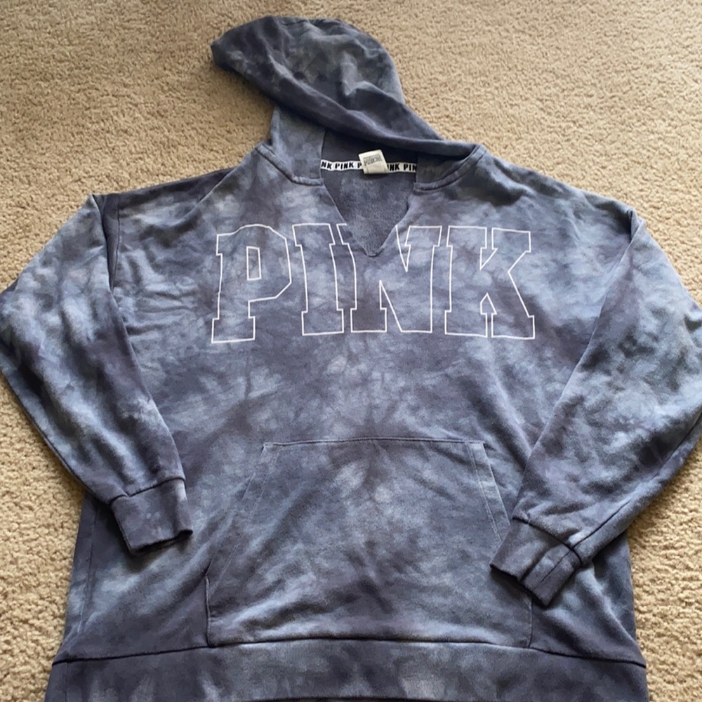 Pink brand sweatshirt. Size small.